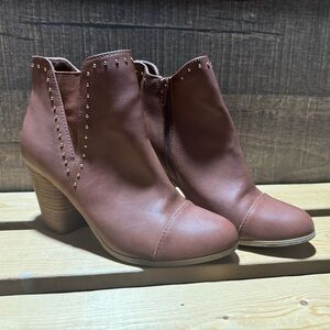 Lauren Conrad Brown Booties- Size 8
